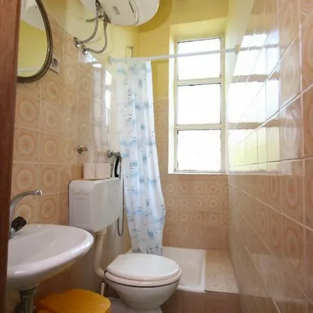 By The Sea Starigrad 6637 Guest house